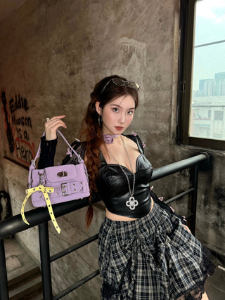 contrast underarm bag