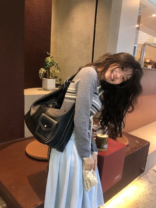 black crossbody tote