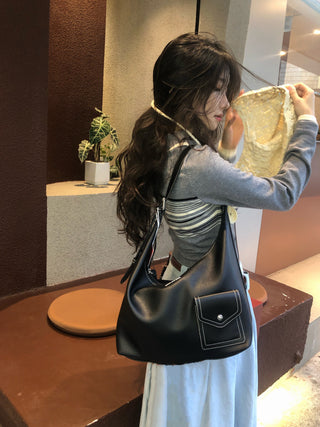 black crossbody tote