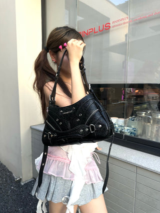 oil wax crossbody