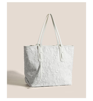 pleated class tote