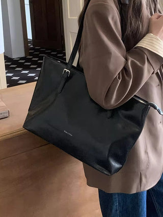 zippered class tote