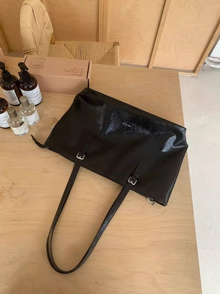 zippered class tote