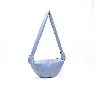 horn-shaped bum bag
