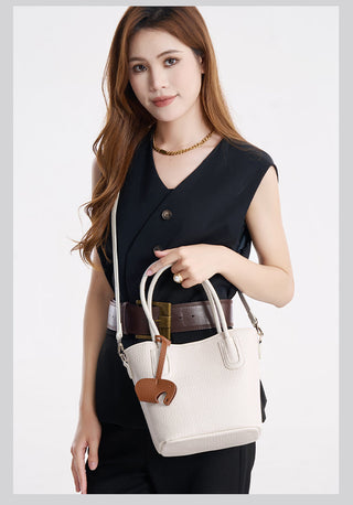 trendy crossbody bag