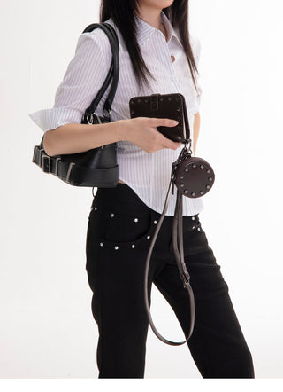 rivet passport holder
