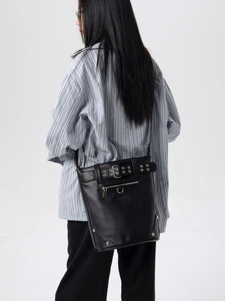 neutral bucket bag
