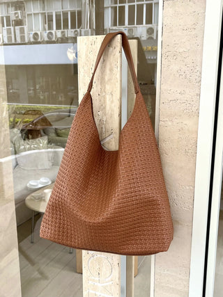 textured shoulder bag