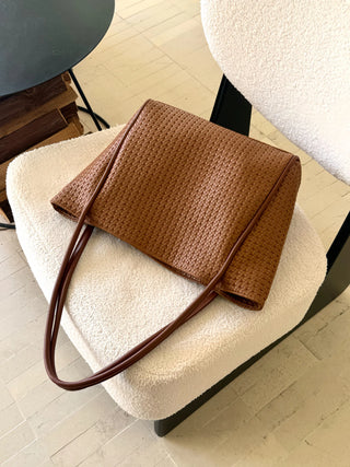 woven shoulder tote