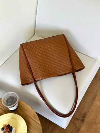 woven shoulder tote