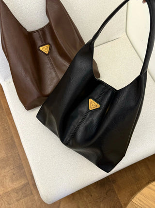 elegant shoulder tote