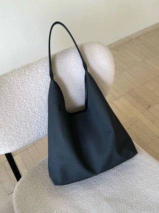 lazy shoulder tote