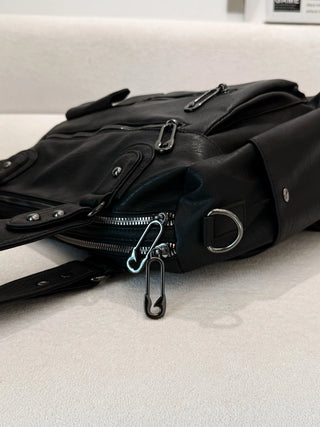 multi-pocket travel bag