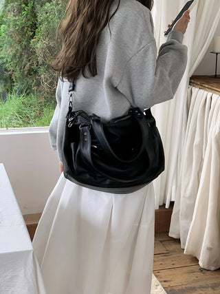 multi-pocket travel bag