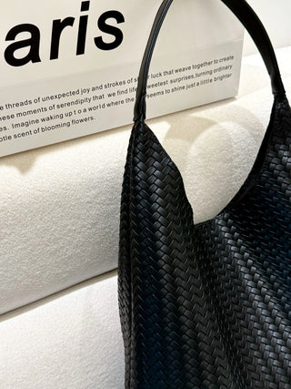weave shoulder tote
