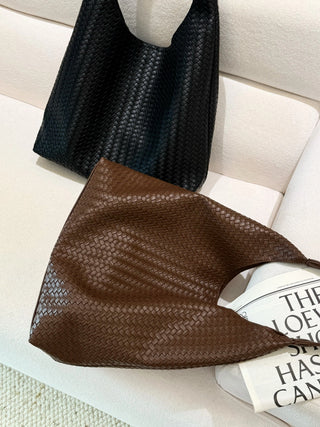 weave shoulder tote