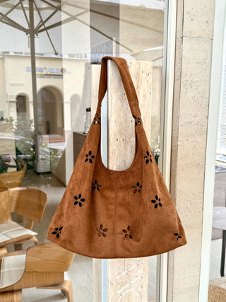 hollow velvet tote