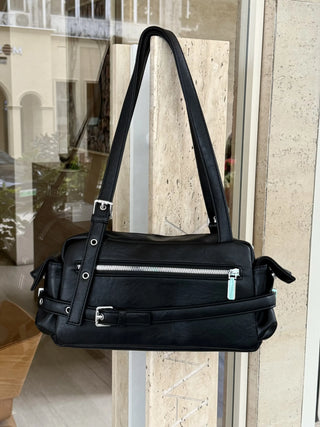 baguette shoulder bag