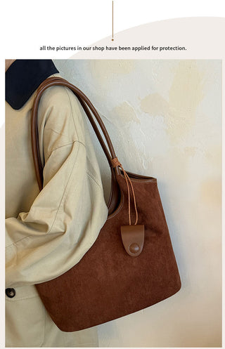niche matte tote