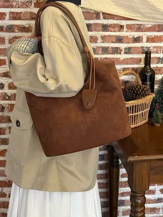 niche matte tote
