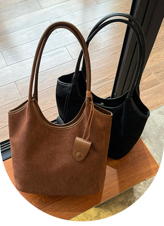 niche matte tote