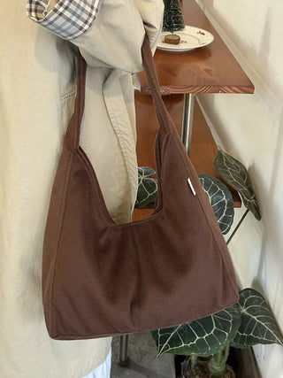 woolen tote bag