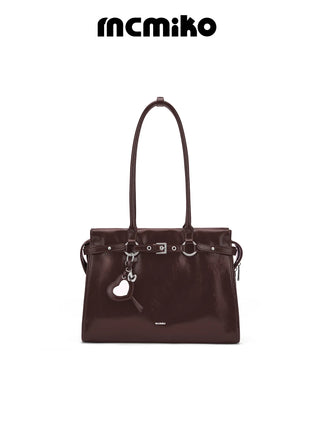leather tote bag