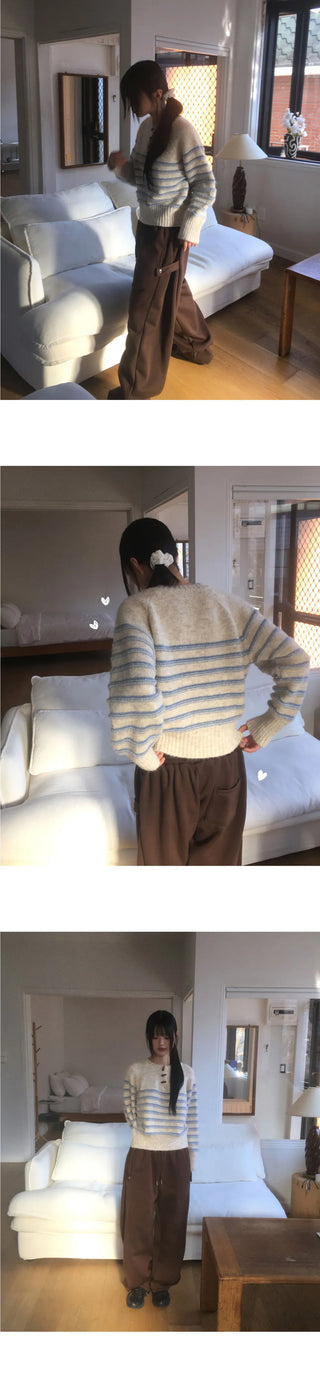 Pusun Stripe Tteokbokki Button Round Knitwear