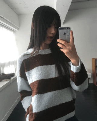 Keing Poyong Boucle Stripe Round Knitwear