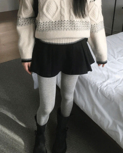 Chicken wool pin tuck mini skirt
