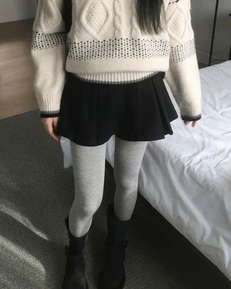 Chicken wool pin tuck mini skirt