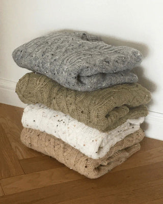 Natta Bokashi Twisted Round Knitwear
