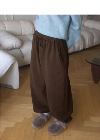 Shunu Wide Training Jogger Pants