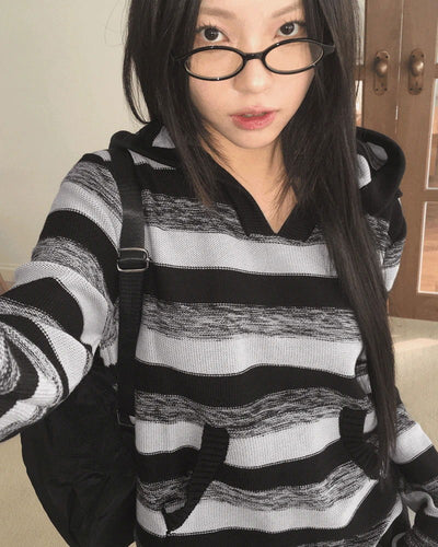 Blond Stripe Color Block Slim Fit Hooded Knitwear