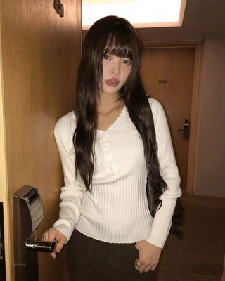 T-Ah Ribbed Lace V-Neck Knitwear