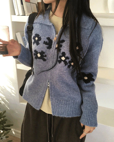 Phen Daisy Flower Cara Two Way Knitwear Zip-up