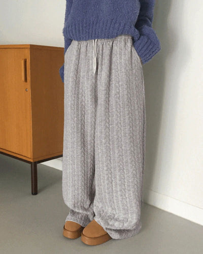Soto Knitwear Quilted Twisted Pants