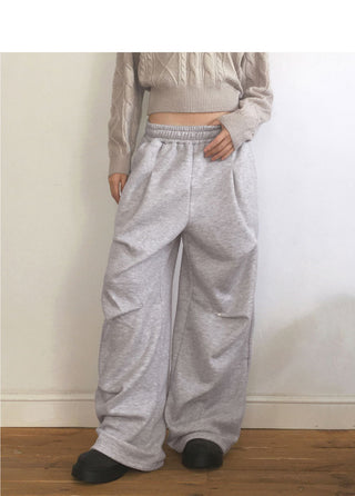 Super Rivet Pleated Pin Tuck Juri Pants