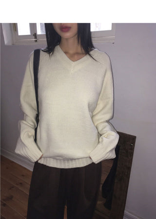 Kinshu Cozy A-Line V-Neck Knitwear