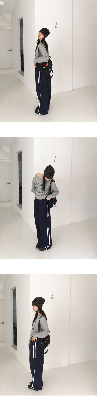 Nar Off- Loose-fit Fit Sweatshirt