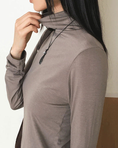 Soku Basic Layered Long Sleeve Turtleneck T-Shirt