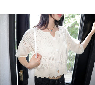 Podot Heart Punching 5-Sleeve Knitwear Cardigan