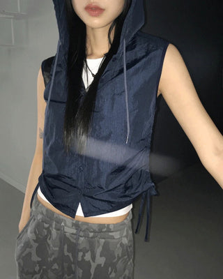 Topic Coated Nylon Button Shirring Hooded Sleeveless Vest