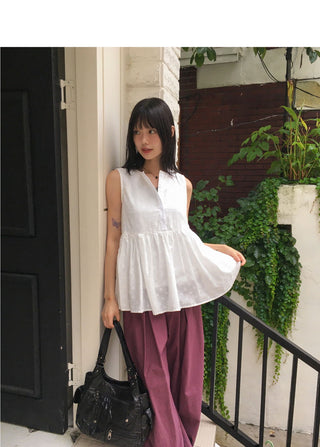 Corduroy Punching Flare Button Sleeveless Blouse