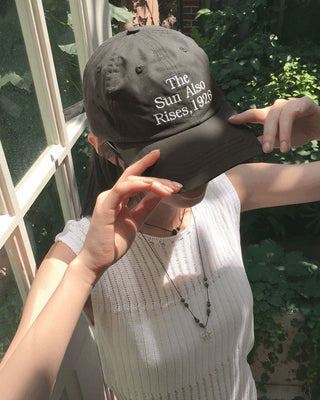 Ulso lettering embroidered cotton ball cap