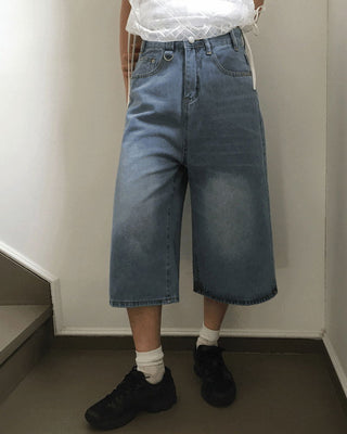 Mochel D-ring three-quarter denim Bermuda pants