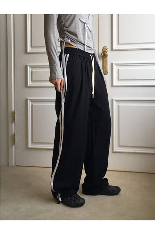 Adjustable stripe pants
