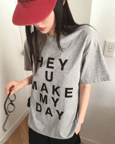 Heyyou lettering cropped short-sleeved T-shirt