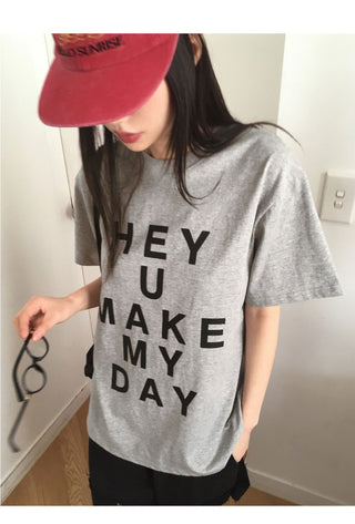 Heyyou lettering cropped short-sleeved T-shirt