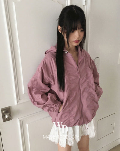 Featuring cut- Split shirring two-way string hooded windbreaker zip-up Jacket